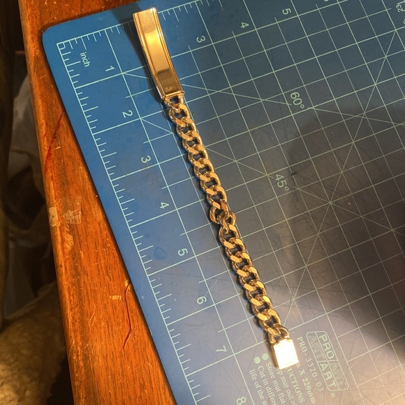 Sterling silver name plate bracelet - Picture 13 of 13